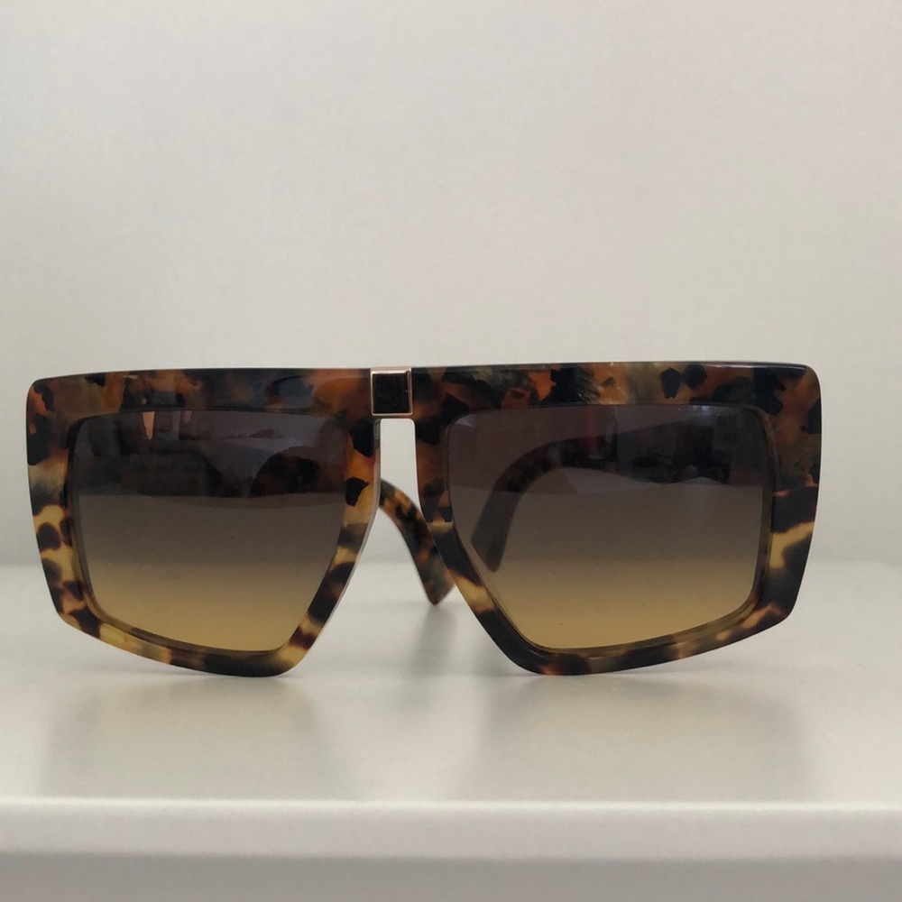 🚨SALE 🚨MiuMiu Aviator Sunglasses.